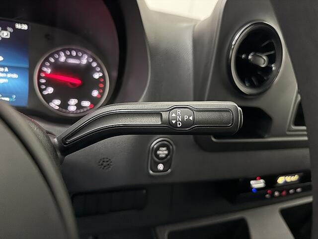 Mercedes-Benz SPRINTER 515CDI Automaat Bakwagen+Laadklep | 2,26 Hoog | Camera | Airco | Cruise | 3-Zits | Dakspoiler