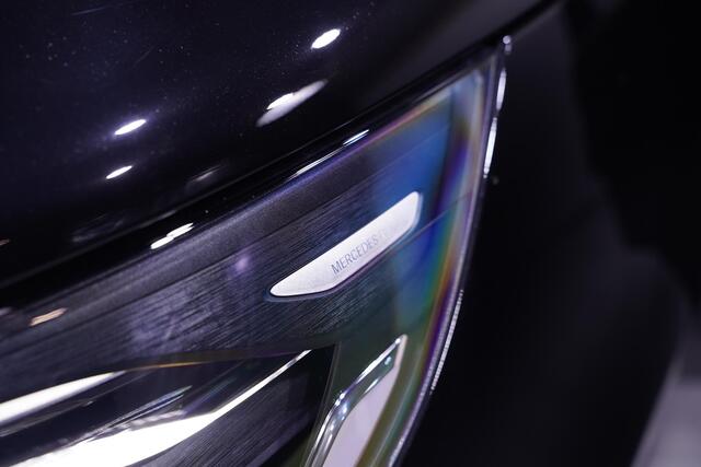Mercedes-Benz V-KLASSE V 300d Avantgarde Extra Lang L3 Dubbel Cabine 5-Zits Leder Zwart, LED Koplampen, 360 Camera, Navi