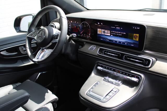 Mercedes-Benz V-KLASSE 300d / DC / AMG / 4-Matic / Luchtvering / Panorama / 2x Elec Schuifd / 360 Cam / Burmester / Vol Opties / NIEUWSTAAT