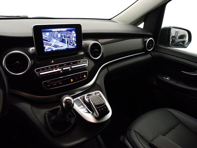 Mercedes-Benz V-KLASSE 220d Extra Lang DC Avantgarde- 2x Schuifdeur, Leder, Navi, Clima, Cruise, Grijs kenteken