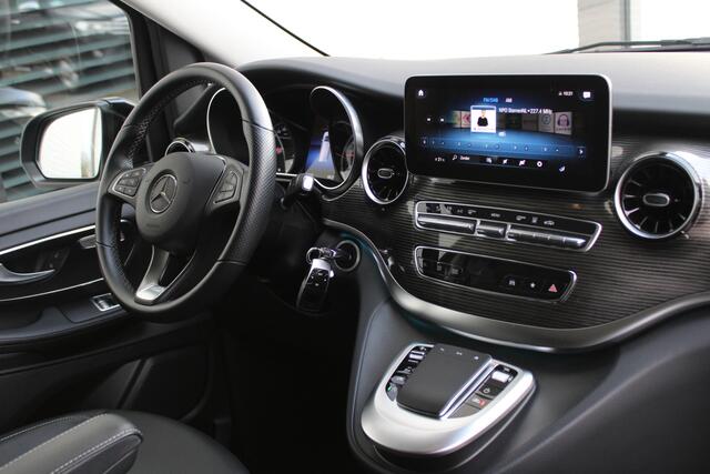 Mercedes-Benz V-KLASSE 300d / XXL / DC / MBUX (apple car play) / 2x Elec Schuifdeur / Camera / Vol Opties / NIEUWSTAAT