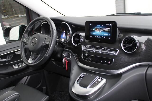 Mercedes-Benz V-KLASSE 300d / Lang / DC / 2x Schuifdeur / Apple Carplay / Camera / Leer / NIEUWSTAAT