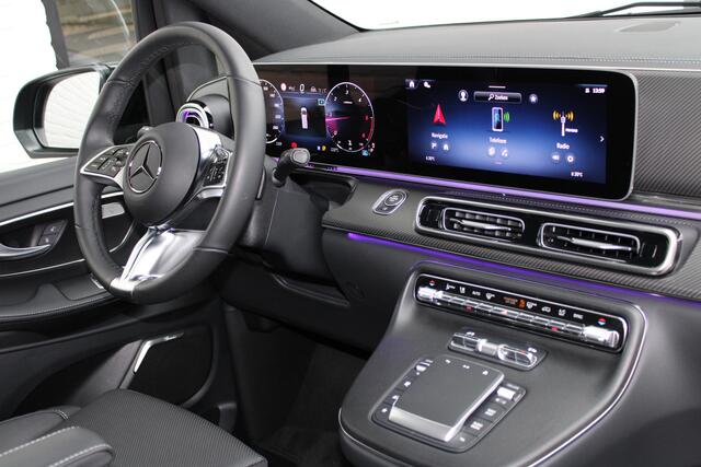 Mercedes-Benz V-KLASSE 300d / DC / AMG / Luchtvering / Panorama / 360 Cam / 2x Elec Schuifd / Burmester / Vol Opties / NIEUW!!