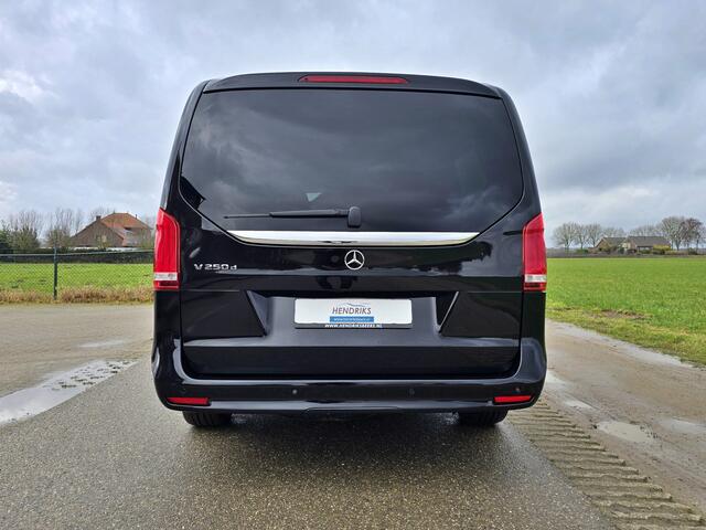 Mercedes-Benz V-KLASSE 250d Avantgarde Edition DC L3 - 190 Pk - Euro 6 - ParkeerCamera - Leren bekleding