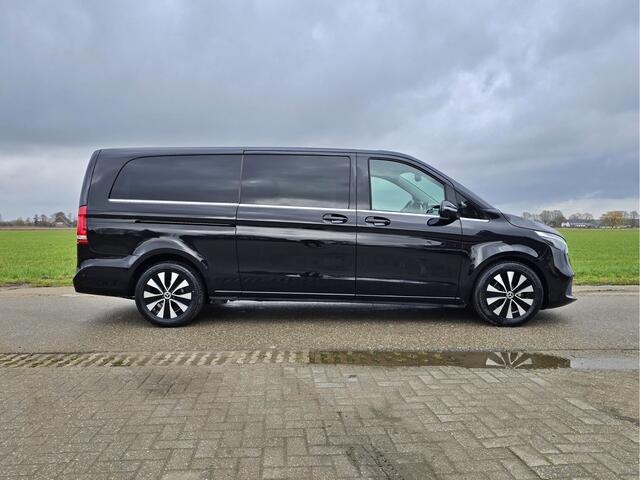 Mercedes-Benz V-KLASSE 250d Avantgarde Edition DC L3 - 190 Pk - Euro 6 - ParkeerCamera - Leren bekleding