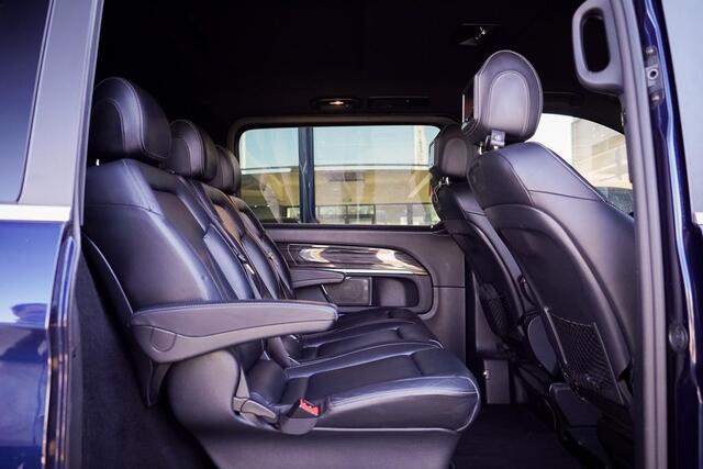 Mercedes-Benz V-KLASSE 250d Extra Lang DC Avantgarde Edition / Burmester / 5 Zits / Trekhaak / Leder / Excl BTW