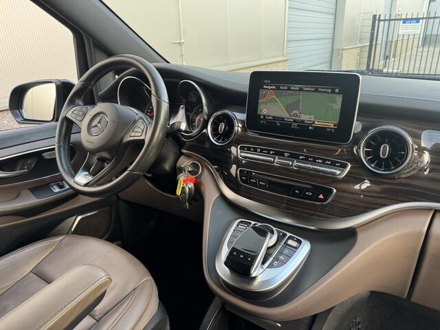 Mercedes-Benz V-KLASSE 300d 4-MATIC DC NL Auto Leer Burmester Avantgarde