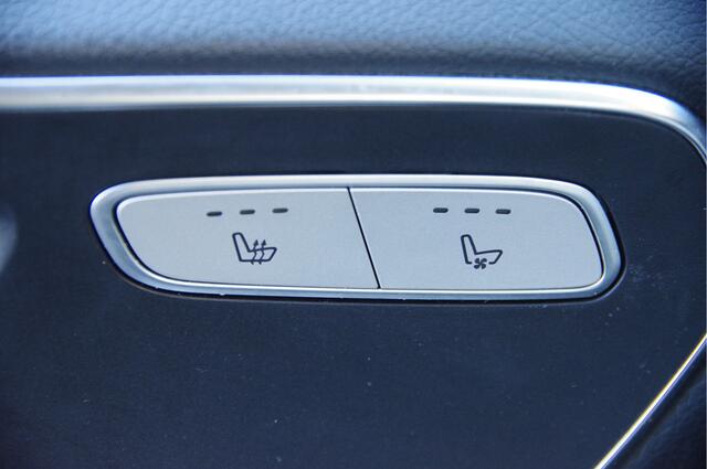 Mercedes-Benz V-KLASSE 300d DC-5P AUT LED, LEDER, 2X SCHUIFDEUR, 360 CAMERA, ACC, STOELVERW.+KOELING, NAVI, TREKHAAK, ELEKTR. SCHUIFDEUREN+KLEP staat niet online, nieuwe fotos