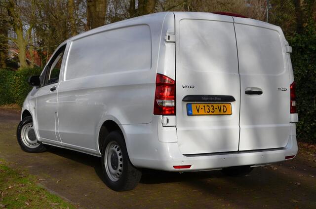 Mercedes-Benz VITO 111 CDI Functional Lang /Koeling-Konvekta/Dubbele-zit/Airco/koelwagen/Koeling Defect