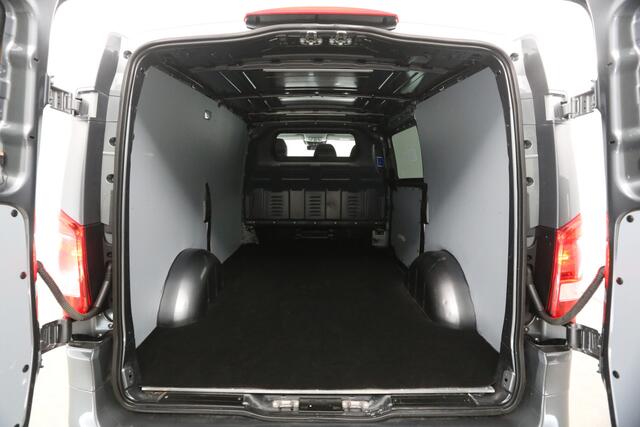 Mercedes-Benz VITO 114 CDI Lang Automaat Airco LED Camera Cruise Carplay PDC Navi 3 Persoons 17''LMV