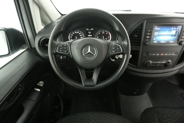 Mercedes-Benz VITO 114 CDI Lang Automaat Airco Camera Trekhaak Cruise Carplay 3 Persoons 16''LMV PDC