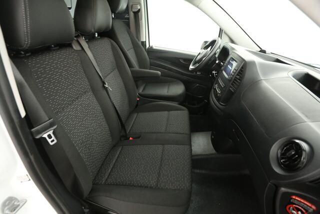 Mercedes-Benz VITO 114 CDI Lang Automaat Airco Camera Trekhaak Cruise Carplay 3 Persoons 16''LMV PDC