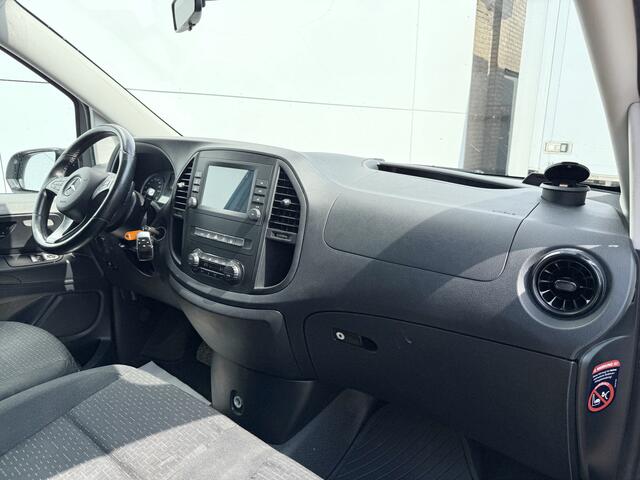 Mercedes-Benz VITO 116 CDI Automaat L2H1 Standkachel Climate Control Cruise Control Stoelverwarming Achteruitrij-camera Parkeersensoren voor achter