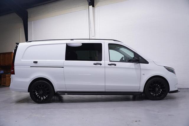 Mercedes-Benz VITO 116 CDI 163 pk Dubbel Cabine Black&White Edition 19" LMV, Treeplanken, Spoilers V+A, Apple Carplay, 5-Zits