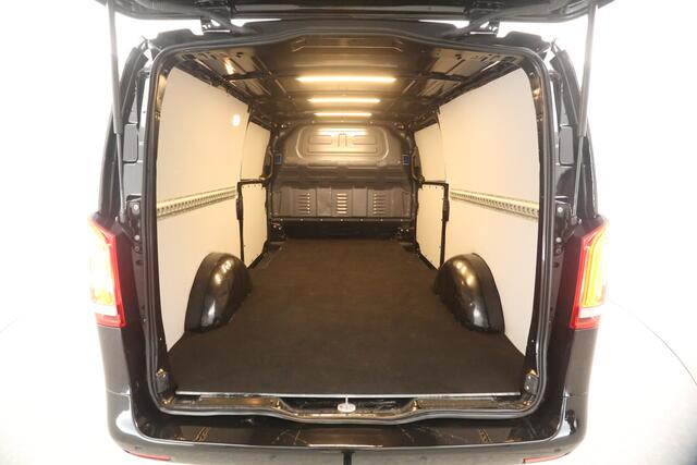 Mercedes-Benz VITO 119 CDI Extra Lang 191PK Automaat LED Airco Cruise Camera Carplay 2xSchuifdeur 18"LMV Navi Trekhaak PDC