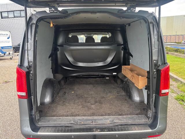 Mercedes-Benz VITO 114CDI L2H1 Dubbelcabine Automaat Airco Navi Cruisecontrol Trekhaak