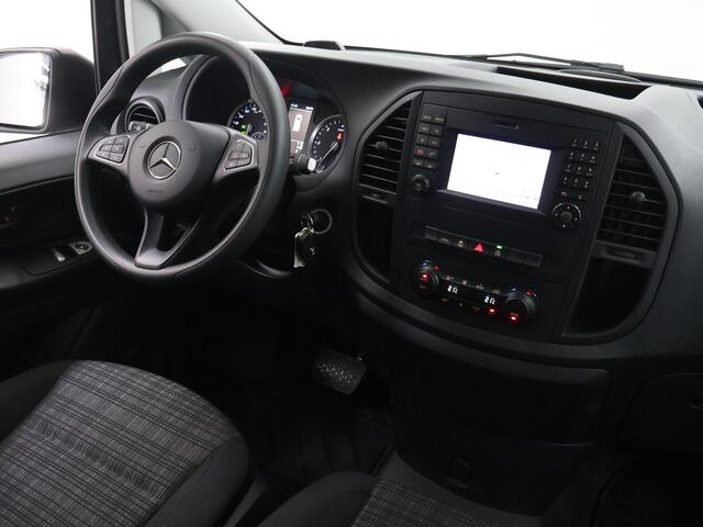 Mercedes-Benz VITO 116 CDI Aut. | L2 Lang | Dubbele Cabine | Navigatiesysteem | Cruise Control | Climate Control | Spraakassistent | Parkeercamera | 6-zits | Trekhaak | Certified