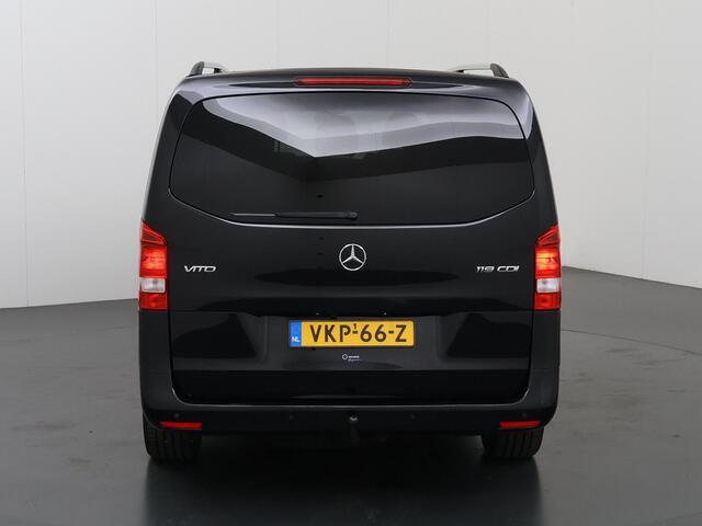 Mercedes-Benz VITO 119 CDI | 190 PK | Aut. | XL L3 | DUBBEL CABINE | ELEKTRISCHE SCHUIFDEUR | NAVIGATIE | CRUISE | AIRCO | LEDEREN BEKLEDING | TREKHAAK | DONKER GETINT GLAS | ACHTERUITRIJCAMERA | 19" LICHTMETALEN WIELEN