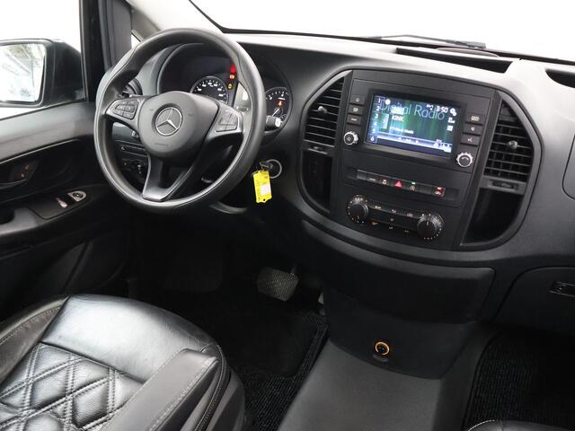 Mercedes-Benz VITO 119 CDI | 190 PK | Aut. | XL L3 | DUBBEL CABINE | ELEKTRISCHE SCHUIFDEUR | NAVIGATIE | CRUISE | AIRCO | LEDEREN BEKLEDING | TREKHAAK | DONKER GETINT GLAS | ACHTERUITRIJCAMERA | 19" LICHTMETALEN WIELEN