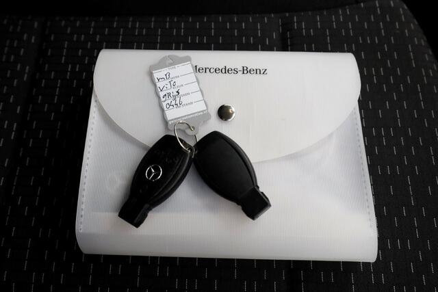 Mercedes-Benz VITO 114 CDI 136pk Compact 9G Automaat 2x Schuifdeur/LED/Camera/Navi/Inrichting 05-2022