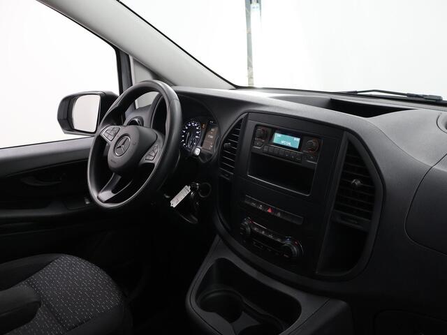Mercedes-Benz VITO 114 CDI Aut. | XL L3 | Dubbele Cabine | Bluetooth | Climate Control | Cruise Control | 5-zits | Trekhaak | Certified
