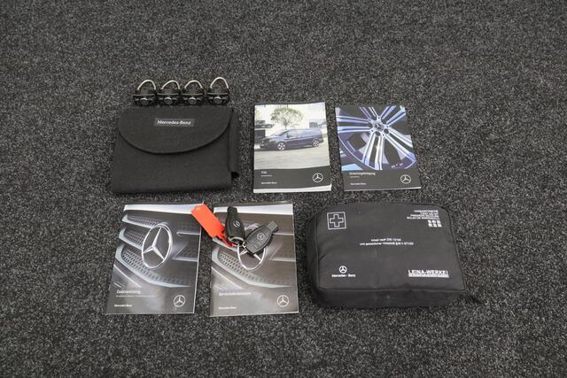 Mercedes-Benz VITO 116 CDI Lang 2023 Navigatie | Carplay | Camera | Bluetooth | Cruise control | PDC | Stoelverwarming | Lichtsensor |