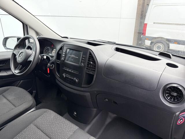Mercedes-Benz VITO 116 1.9 CDI Automaat L2H1 LED Airco Carplay Climate Control Parkeersensoren voor achter