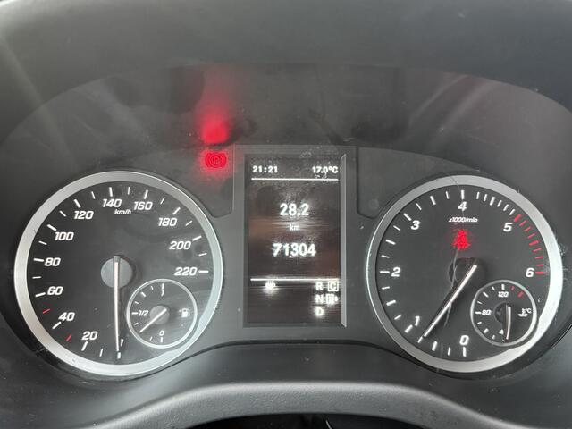 Mercedes-Benz VITO 114 CDI Extra Lang DC Comfort | Navigatie/Android/Apple Carplay | Trekhaak | Achteruitrijcamera | Cruise Control | DAB | Airco Halfautomatisch |