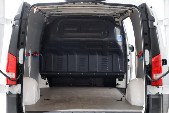 Mercedes-Benz VITO 110 CDI 102pk RWD Lang Airco/Navi/Camera 08-2022