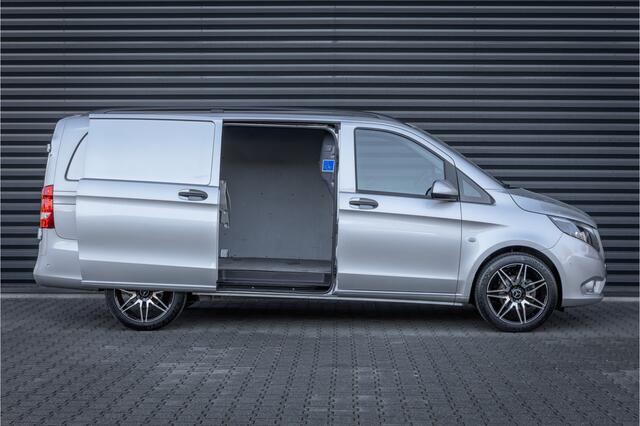 Mercedes-Benz VITO 111 CDI Lang - 19 inch AMG- Climate Controle
