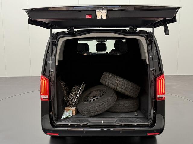 Mercedes-Benz VITO 114CDI Lang Black Edition Dubbele Cabine | Led | Navigatie | Camera | Airco | Cruise |