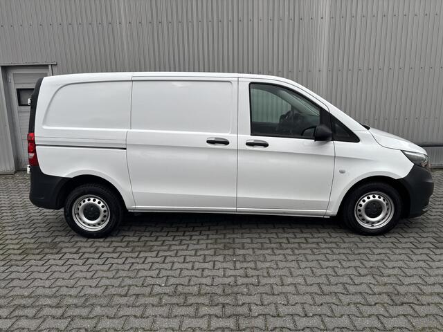 Mercedes-Benz VITO 111 CDI Functional*A/C*PDC*TEL*3PERSOONS*