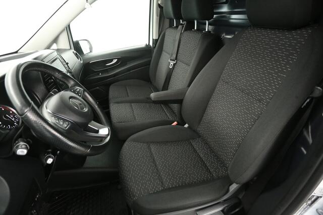 Mercedes-Benz VITO 114 CDI Lang | Automaat | Airco | Adap. Cruise | 3-Zits | Carplay | Stoelverw. | Trekh.