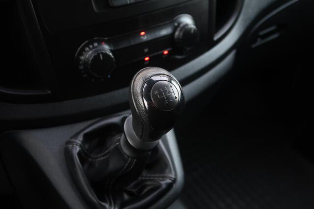 Mercedes-Benz VITO 111 CDI Lang AIRCO/ CRUISE/ TREKHAAK