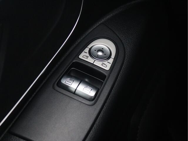 Mercedes-Benz VITO 116 CDI L2 D.C. Pro | AIRCO/CAMERA/CRUISE/2.500KG AHW | Certified