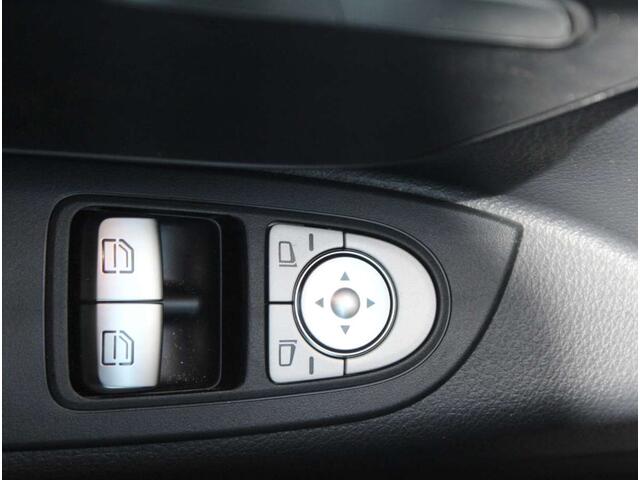 Mercedes-Benz VITO eVito 112 L2 60 kWh Aut. Elektrisch Z.G.A.N.