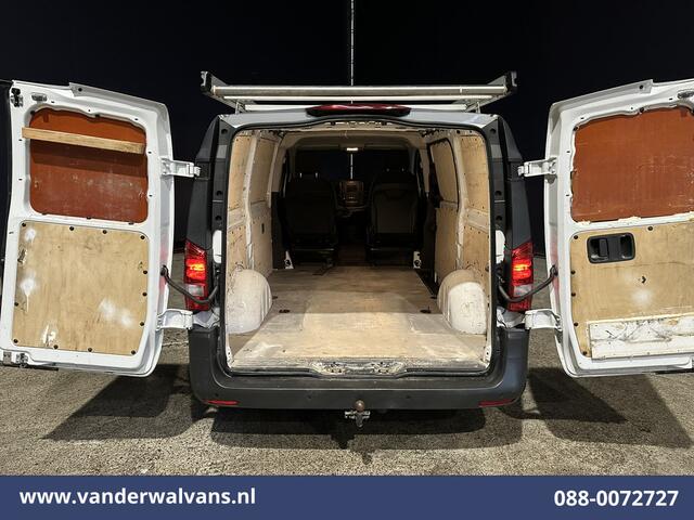 Mercedes-Benz VITO 114 CDI 136pk L2H1 Euro6 Airco | Imperiaal | Navigatie | Camera | Trekhaak Parkeersensoren