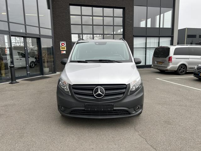 Mercedes-Benz VITO 116 CDI Lang Dubbele cabine / Distronic / Camera / Parkeersensoren / Navigatie / Airco