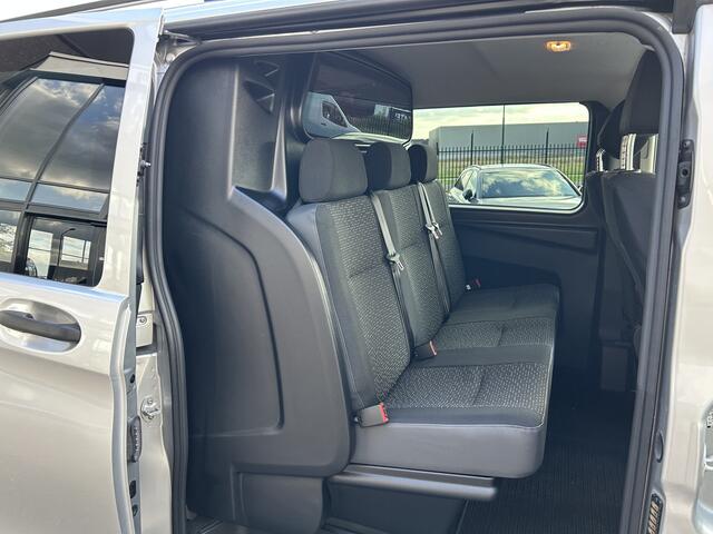 Mercedes-Benz VITO 116 CDI Lang Dubbele cabine / Distronic / Camera / Parkeersensoren / Navigatie / Airco
