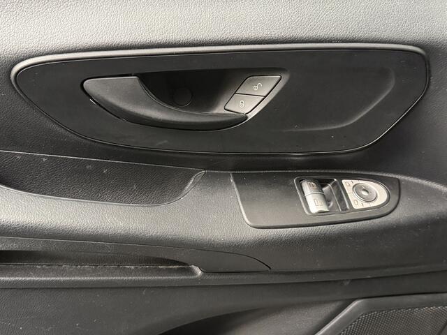 Mercedes-Benz VITO 111CDI Lang | Navigatie | Camera | Airco | Cruise | Imperiaal | Trekhaak