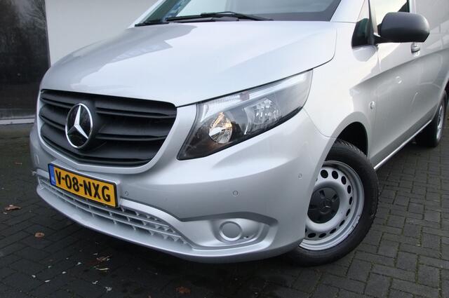 Mercedes-Benz VITO 119 CDI Lang/ Facelift/ All-season/ Trekhaak afneembaar/ Distronic/ Lane assist/ Parkeersensoren V+A / Camera / Carplay