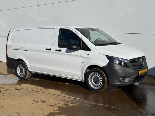 Mercedes-Benz VITO eVito 112 66kWh 280km WLTP 96% (SOH) 80KW Snelladen Climate Control Cruise Control Stoelverwarming Apple Carplay Parkeersensoren Voor en Achter