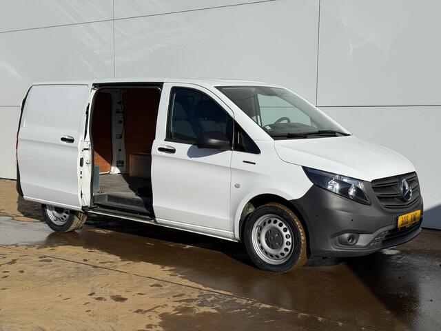 Mercedes-Benz VITO eVito 112 66kWh 280km WLTP 96% (SOH) 80KW Snelladen Climate Control Cruise Control Stoelverwarming Apple Carplay Parkeersensoren Voor en Achter