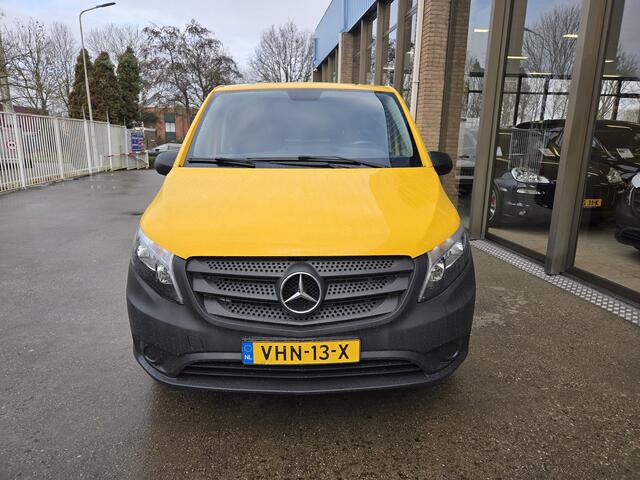 Mercedes-Benz VITO eVito Lang 41 kWh Airco Achteruitrijcamera Verwarmde voorstoel