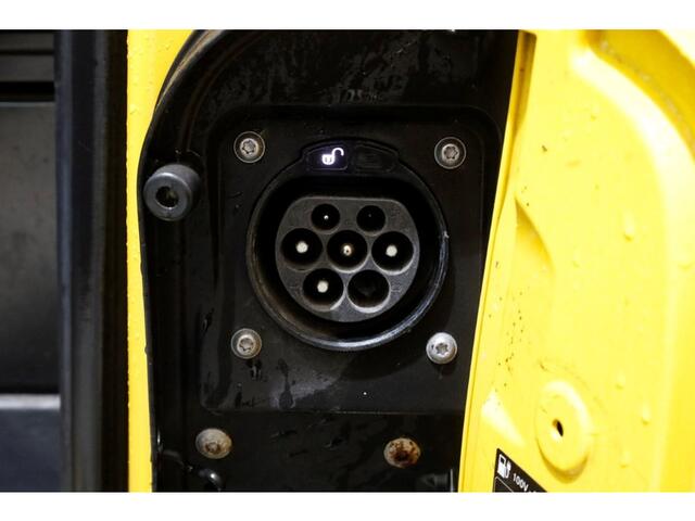 Mercedes-Benz VITO eVito Lang 41 kWh Airco/Camera SOH 91,9% 12-2020