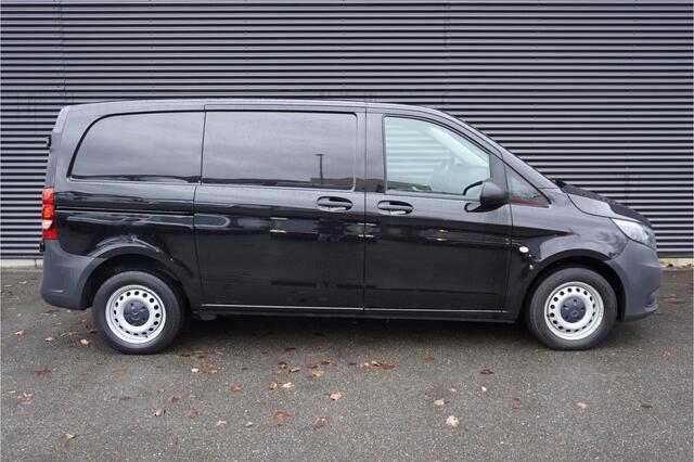Mercedes-Benz VITO 114 CDI 136pk Automaat L1 Apple Carplay Camera Trekhaak Navigatie ACC Cruise control