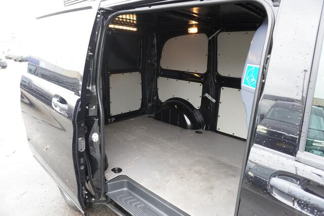 Mercedes-Benz VITO 114 CDI 136pk Automaat L1 Apple Carplay Camera Trekhaak Navigatie ACC Cruise control