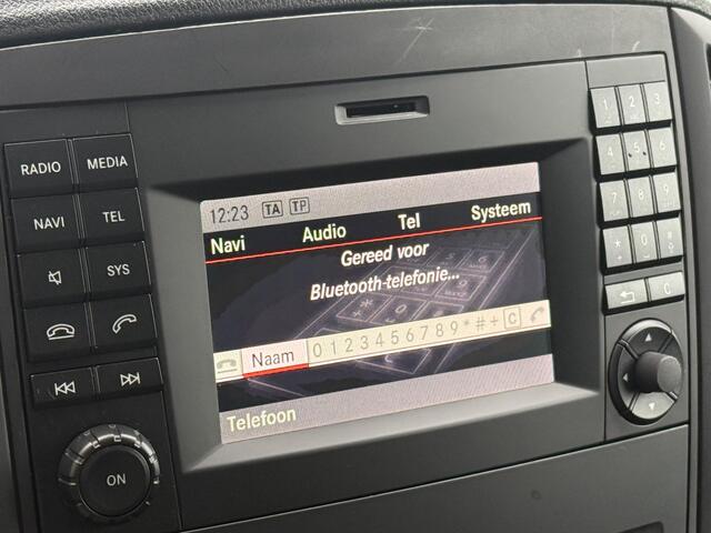 Mercedes-Benz VITO 116 CDI Lang / Automaat / Trekhaak 2000 KG / Schuifdeur links + rechts / Climate Control / Navigatie / Parkeersensoren / Camera / Cruise Control / Bluetooth /