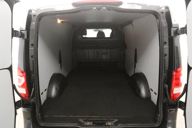 Mercedes-Benz VITO 119 CDI Lang | 191PK | Clima | Adap.Cruise | Camera | Carplay | 3 Zits | Stoelverw. | Trekhaak