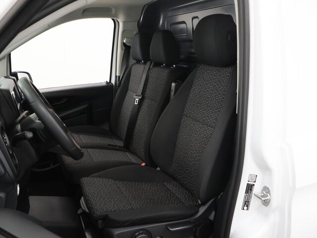 Mercedes-Benz VITO 116 CDI L2 Pro | Navigatie | Digitale Radio | Achteruitrijcamera | Airco | Cruisecontrol | Dodehoekassistent | Comfort Chauffeursstoel | Bijrijdersbank | 2500kg Trekhaak | Certified |